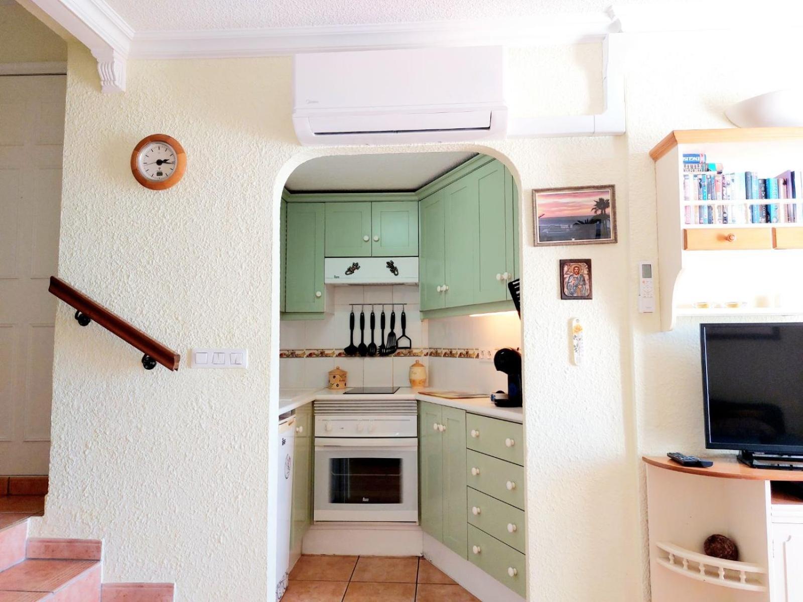 First Line Villa Floor Studio Apartment With Amazing Sea View Air Conditioned Just 50M From The Beach Costa Adeje  Exteriér fotografie